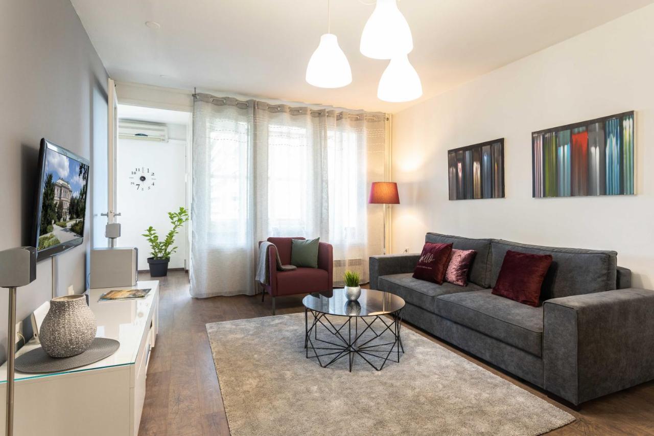Modern Apartment Near Faculty Of El Engineering Zagreb Buitenkant foto